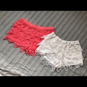 Elastic waist tiered crocheted lace shorts 🌼🌺